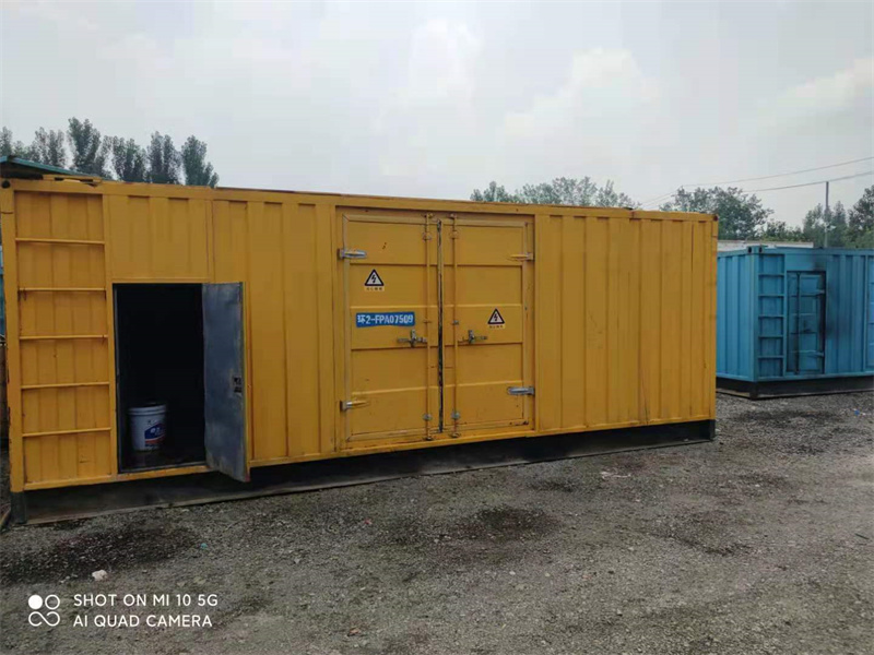 钟山200KW柴油发电机组需要配备什么型号的电缆线？