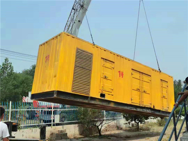 钟山300KW柴油发电机组油耗是多少？