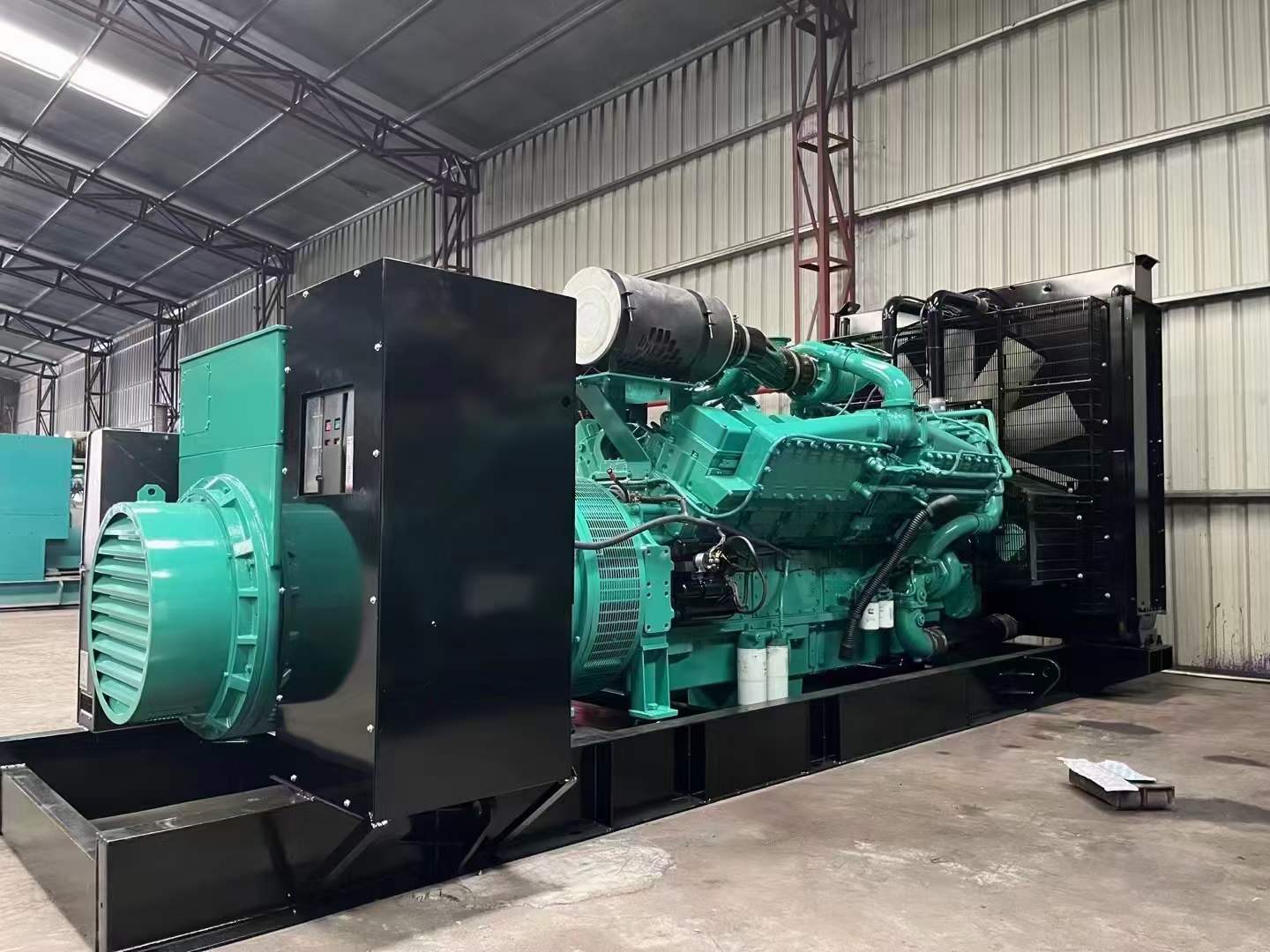 钟山如何修正海拔高度对电缆载流量的影响？