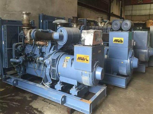 钟山柴油发电机如何测试电流大小？