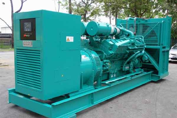 钟山柴油发电机组电压不稳定怎样维修？