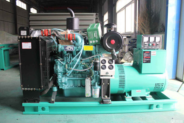 钟山如何判断机油是否需要更换？