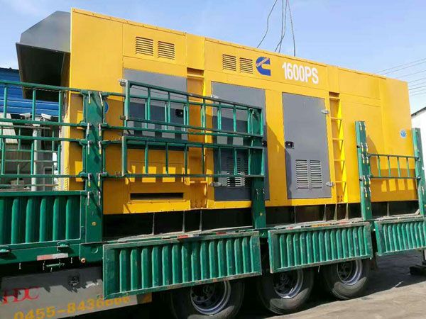 钟山测量水冷式机油散热器密封件尺寸时的注意事项有哪些？